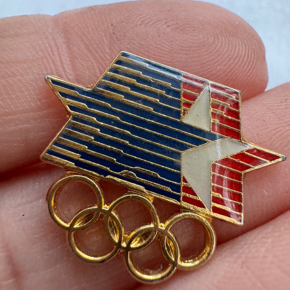 Vintage 1984 LA Olympics Pin Gold Tone Red White Blue Star Logo 80s Souvenir